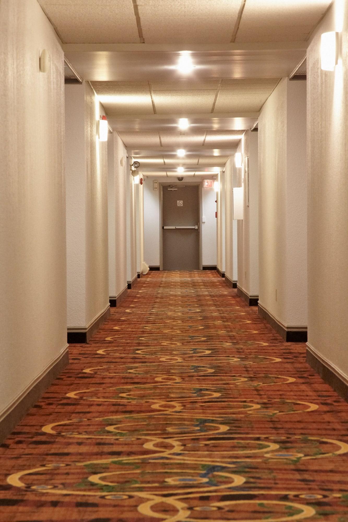 Colonial Square Inn & Suites Saskatoon Eksteriør billede